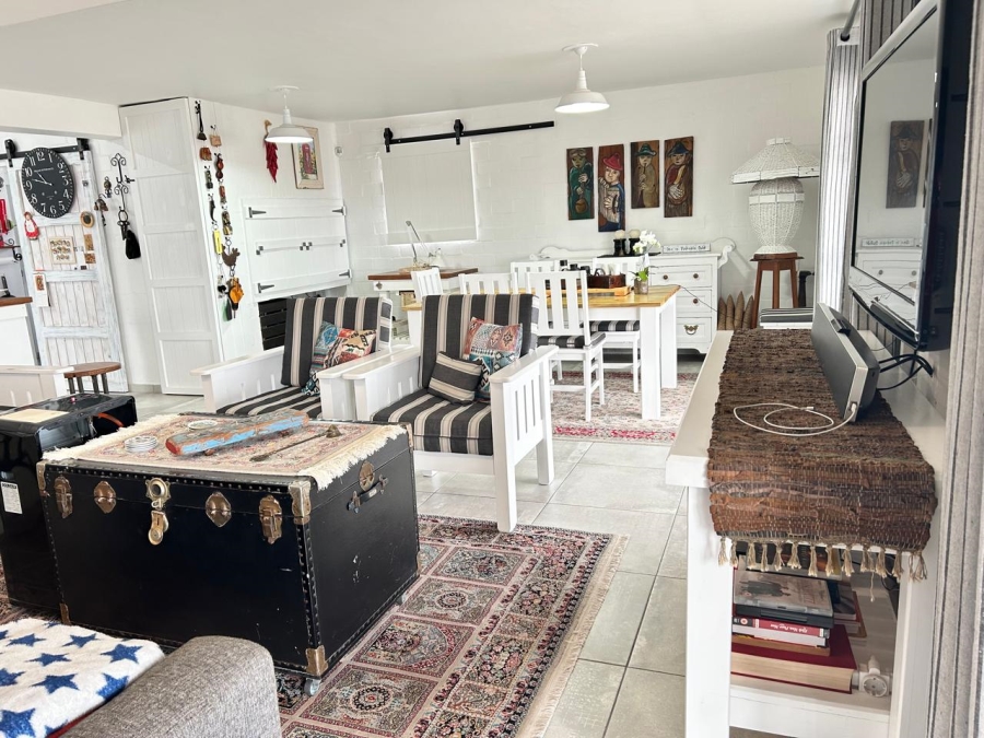 3 Bedroom Property for Sale in Golden Mile Western Cape